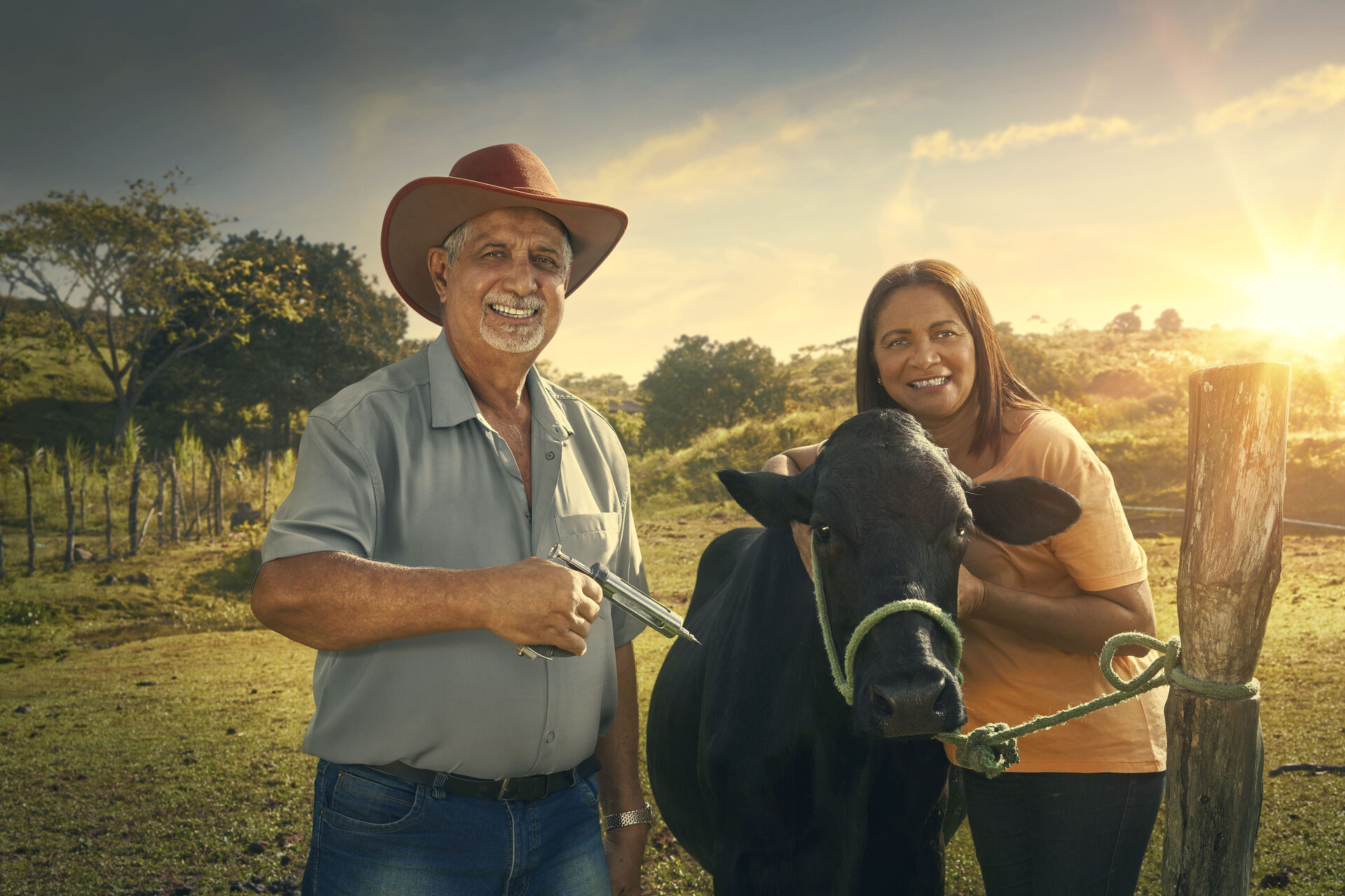 Campanha publicitária, casal jogando tênis